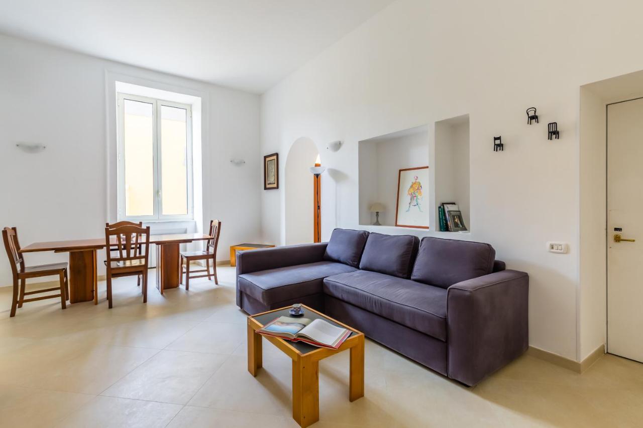 Orsola Comfort House By Napoliapartments Екстериор снимка