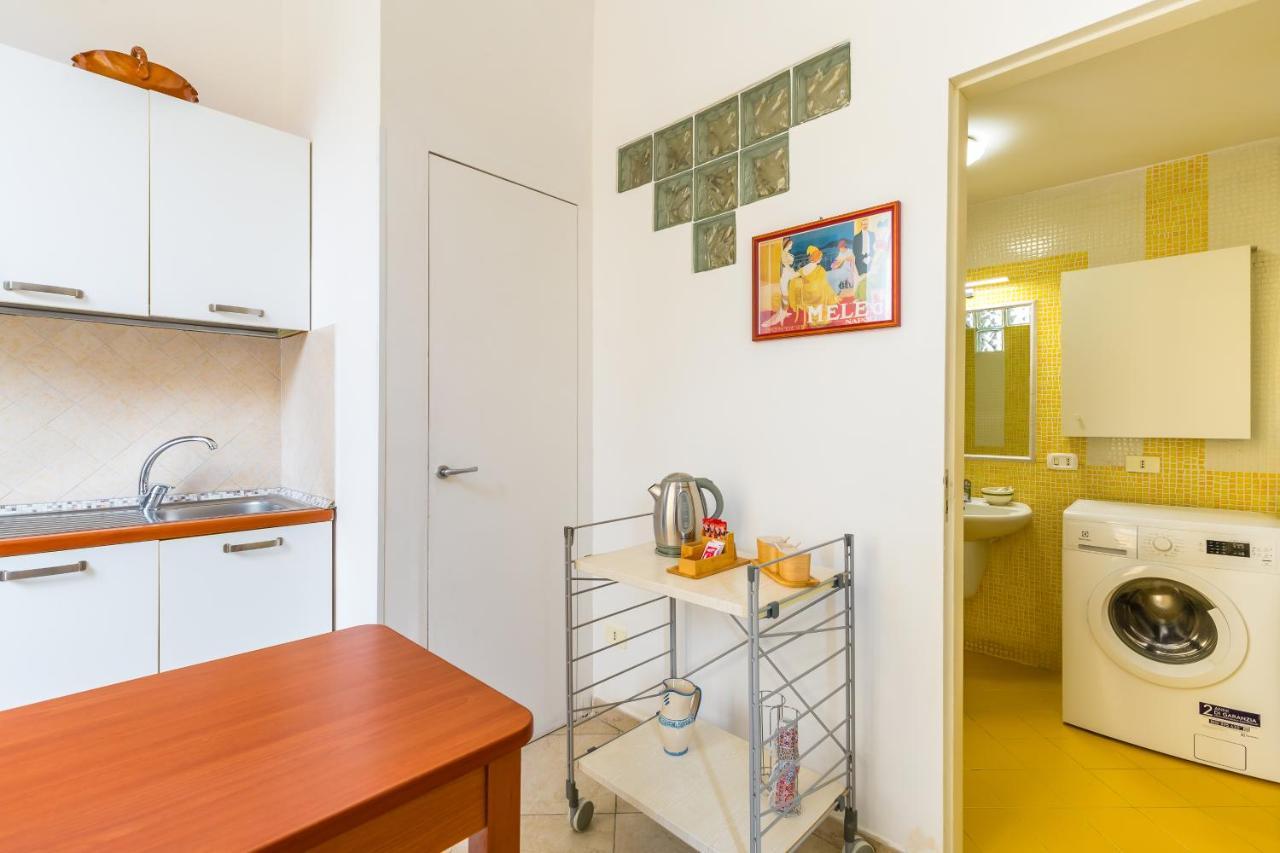 Orsola Comfort House By Napoliapartments Екстериор снимка