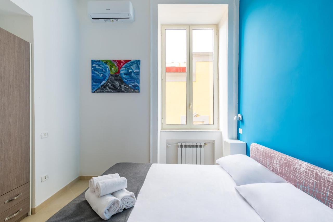 Orsola Comfort House By Napoliapartments Екстериор снимка